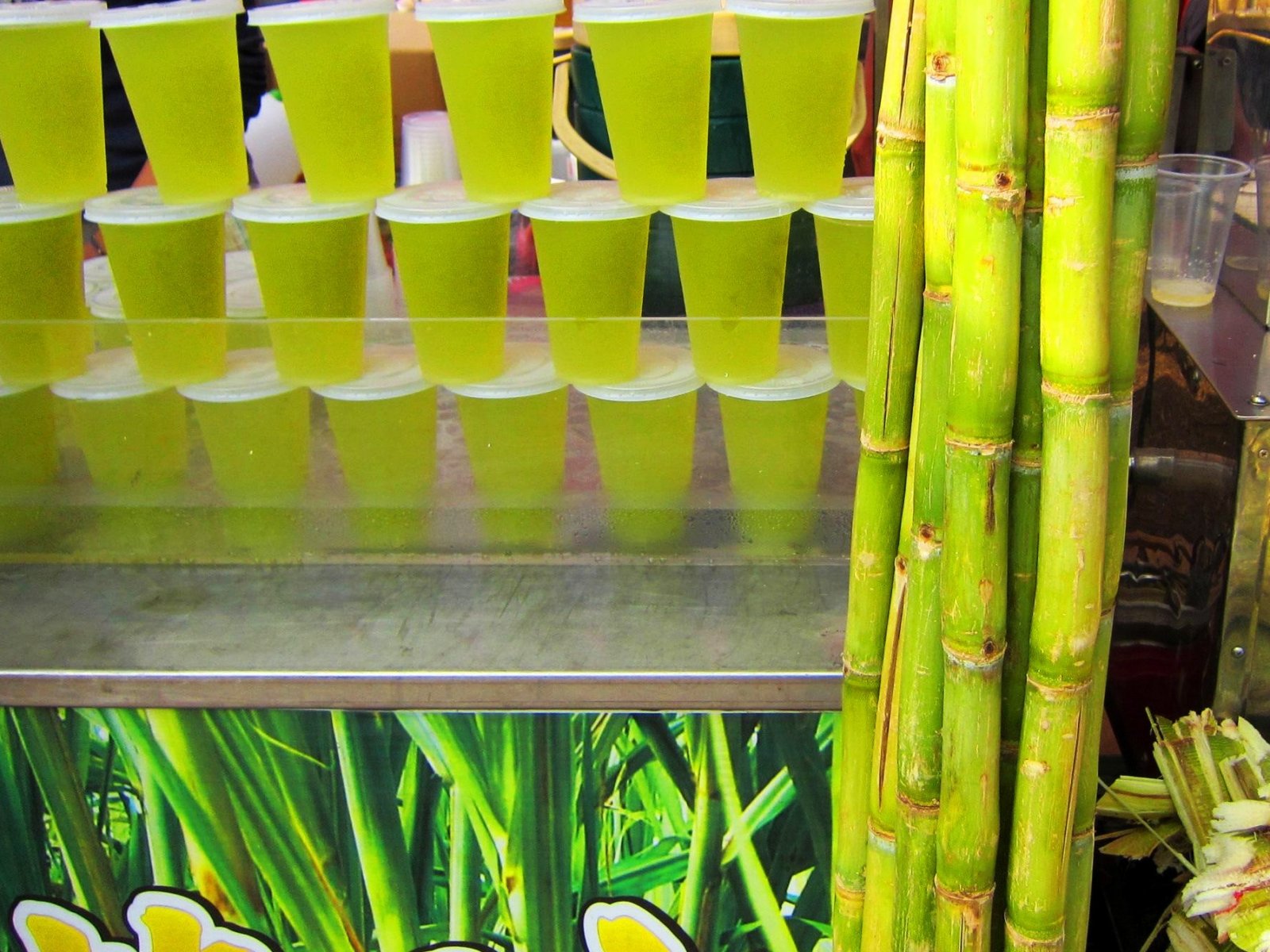 How to try sugarcane fresh in Phuket