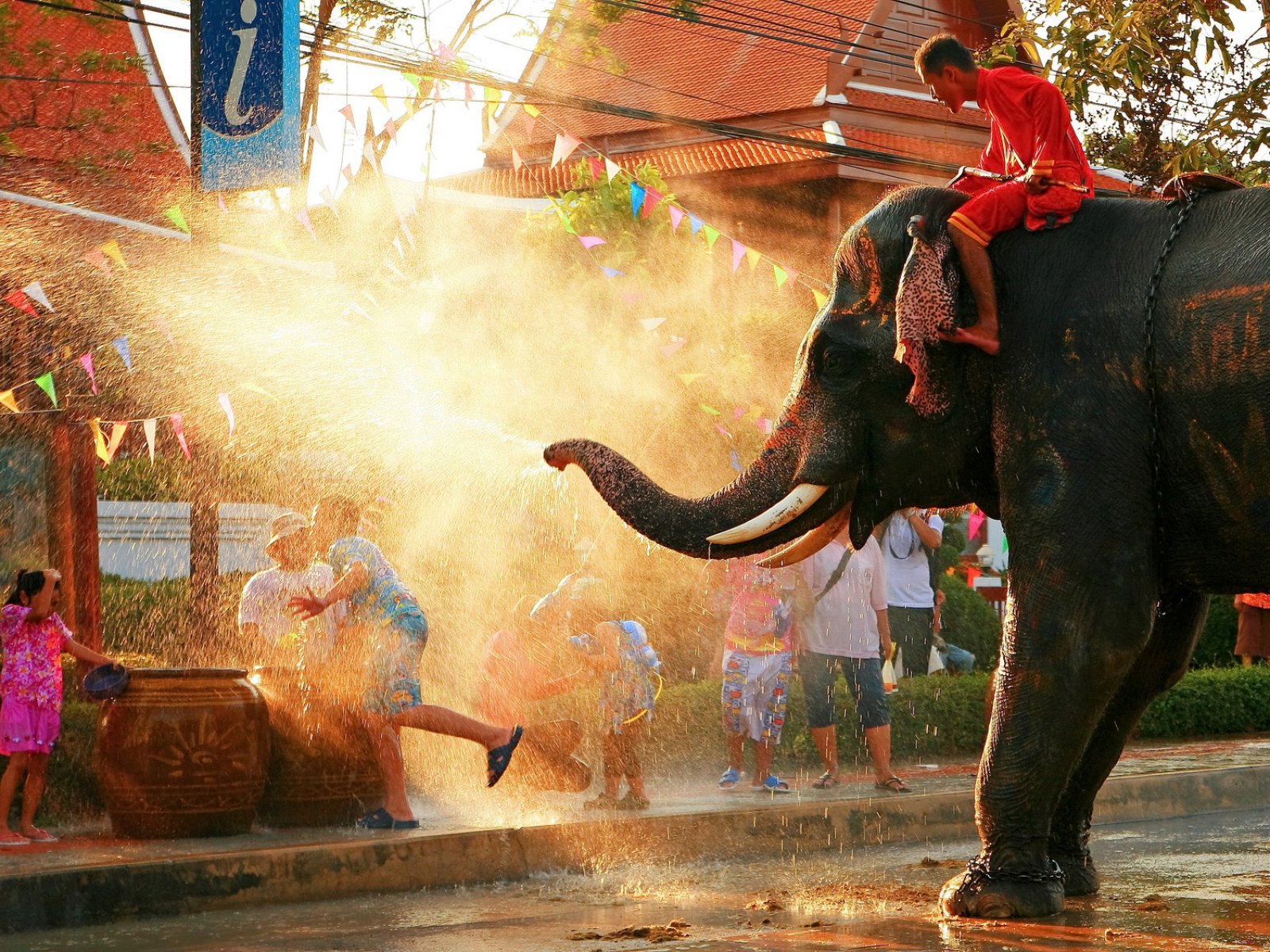 How to celebrate Songkran New Year in Phuket