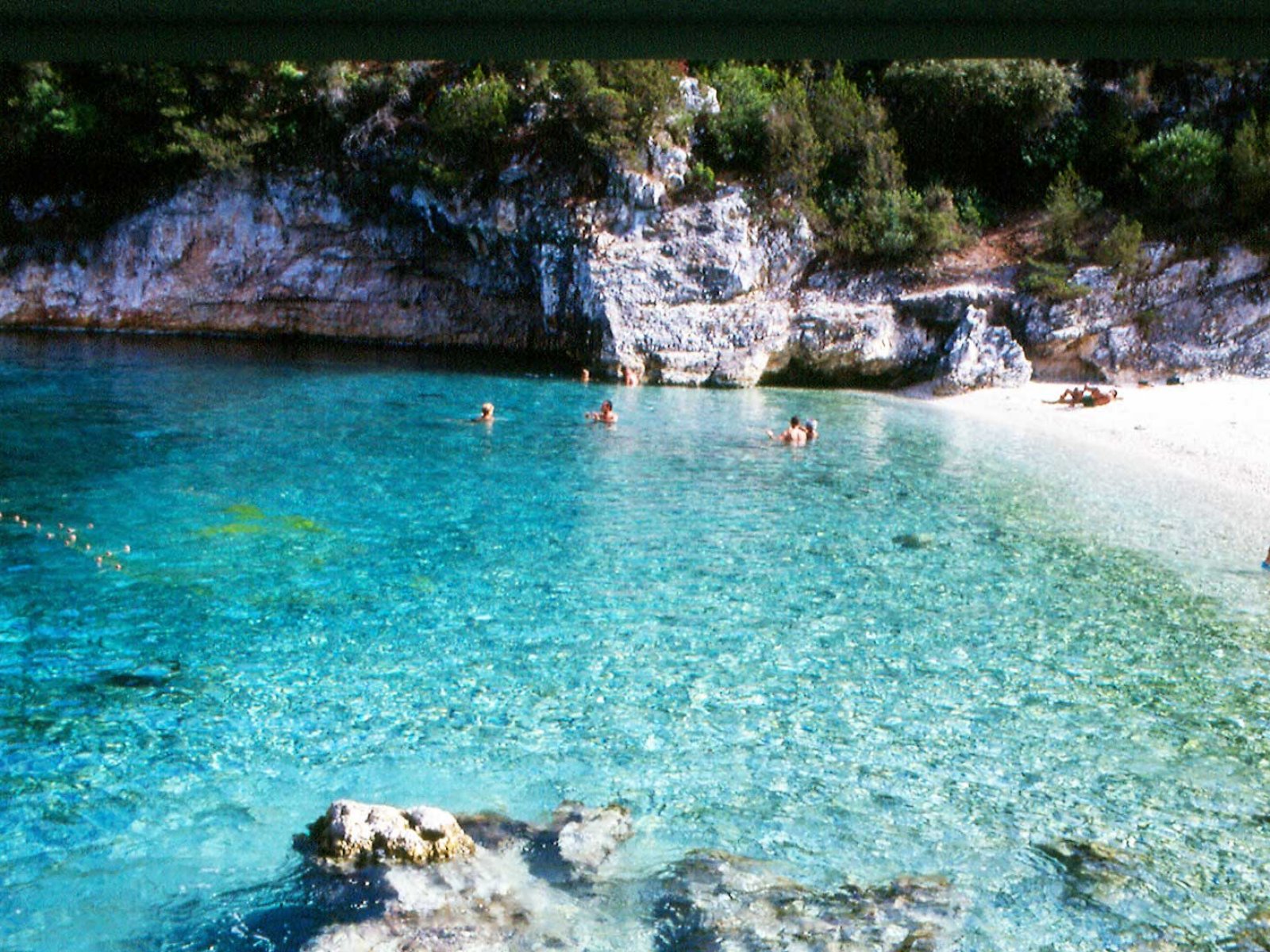 How to swim naked on the beach on Kefalonia island in Kefalinia
