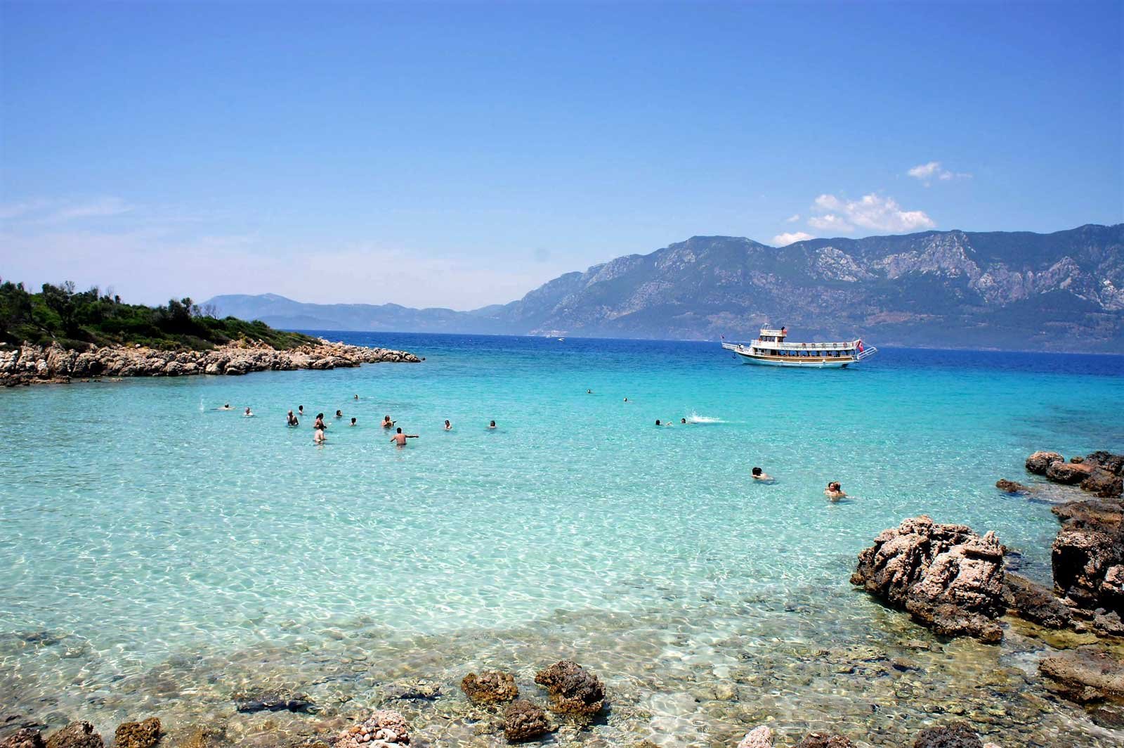 How to swim at the island of Cleopatra in Marmaris