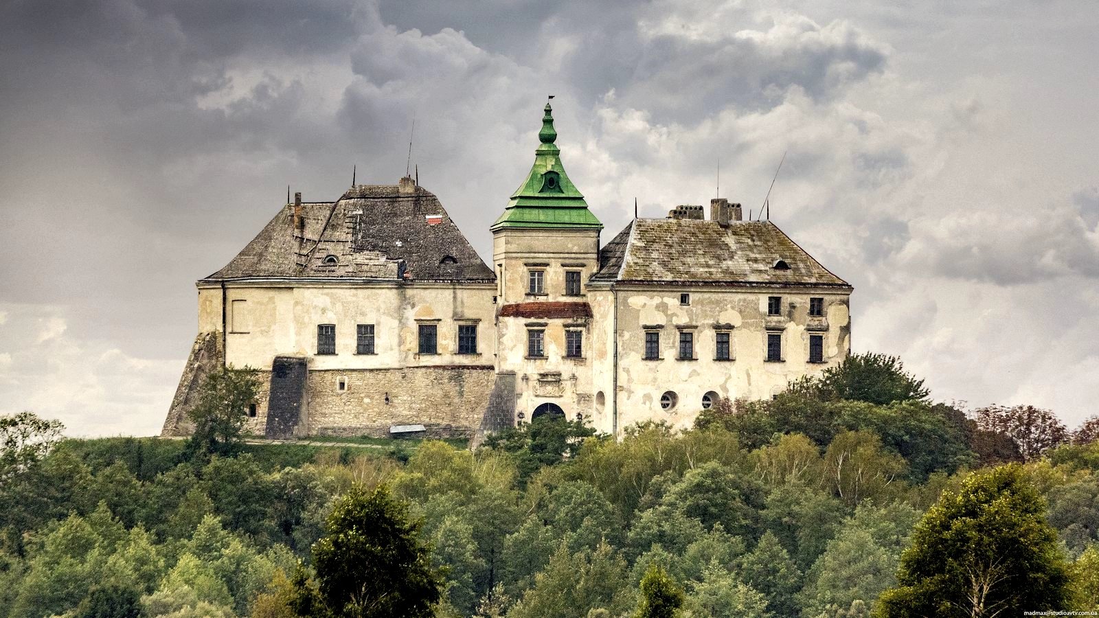 How to visit Olesko Castle in Lviv