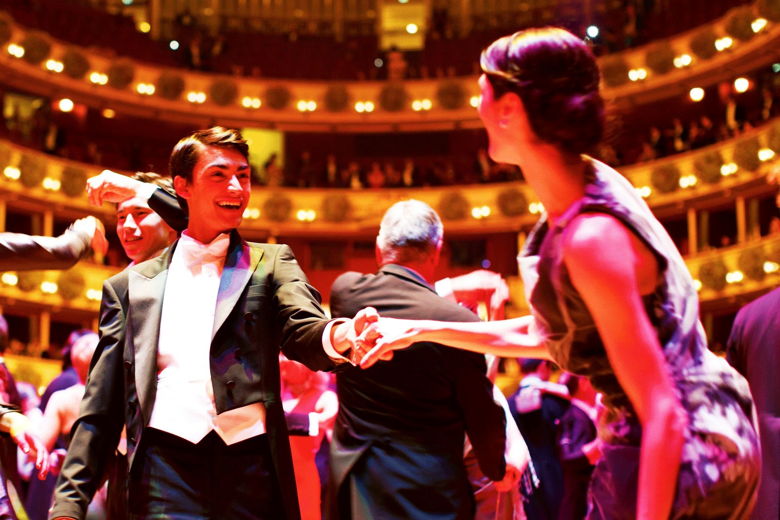 How to dance on the Vienna Opera Ball in Vienna