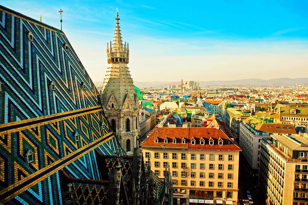 How to come up to the tower of St. Stephen's Cathedral in Vienna