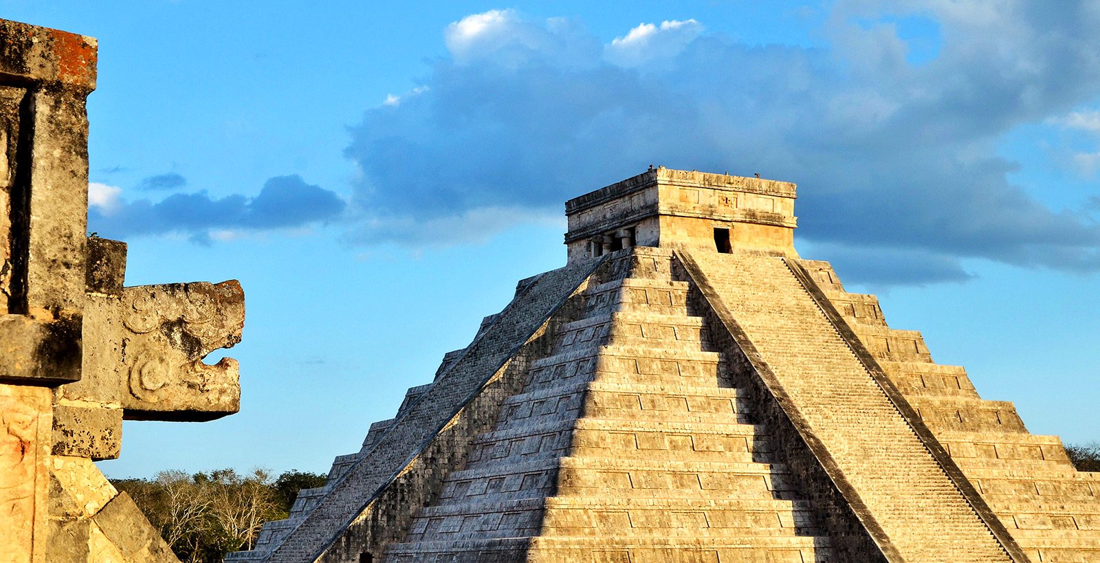 How to become a witness of the Kukulkan phenomenon in Cancun