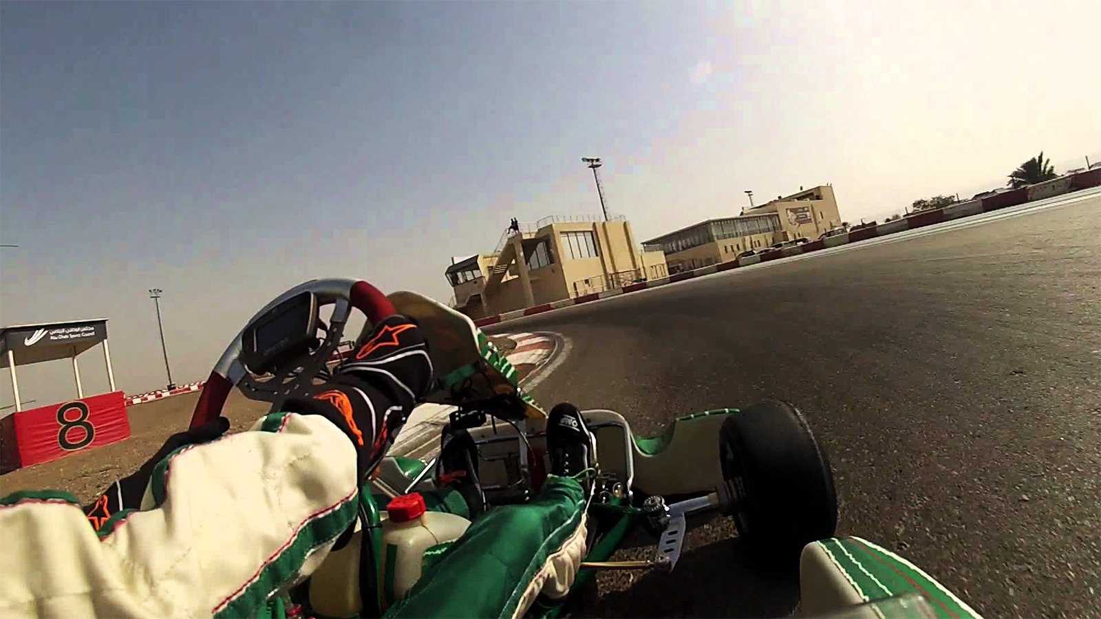 How to drive an F1 track in Al Ain