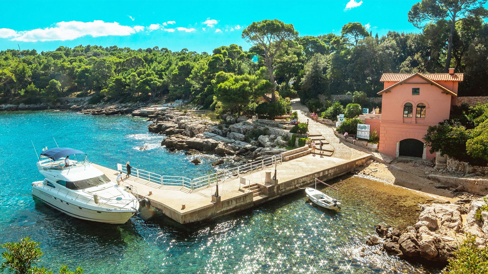 How to go for a picnic on Lokrum Island in Dubrovnik
