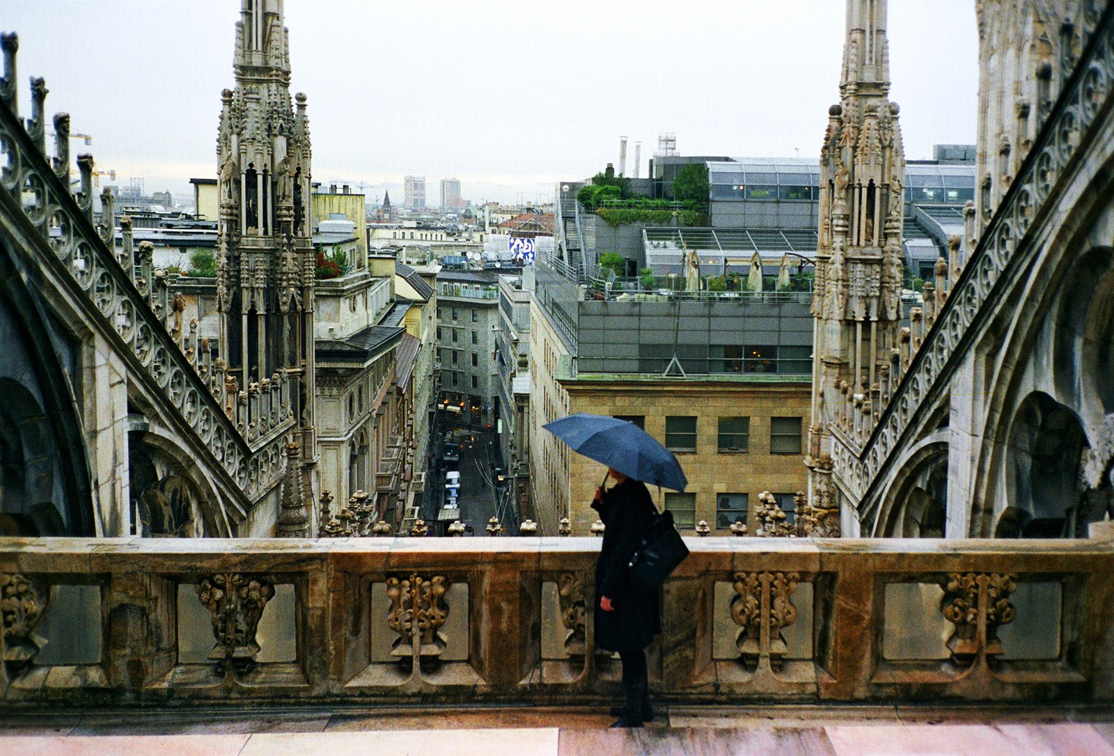 How to climb to the roof of Cathedral in Milan
