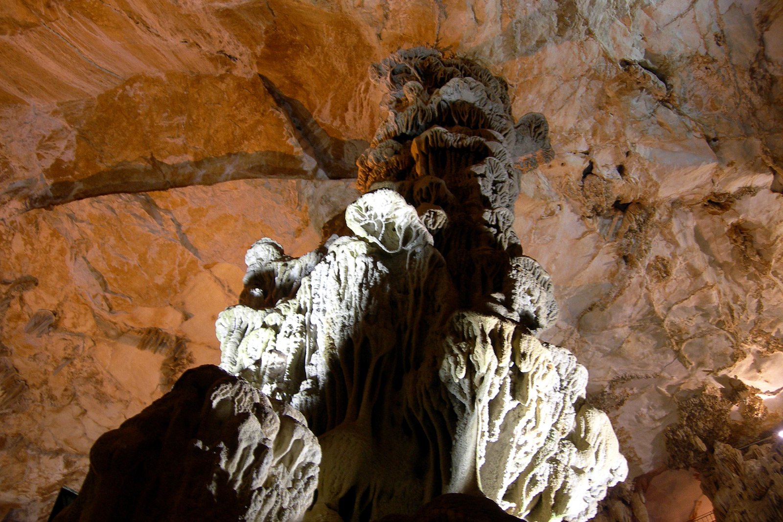 How to see the world's highest stalagnate on Sardinia