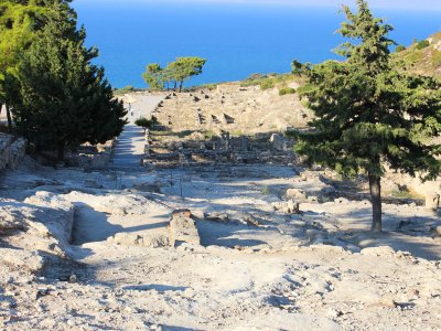 See the panorama of the ancient Kamiros town on Rhodes