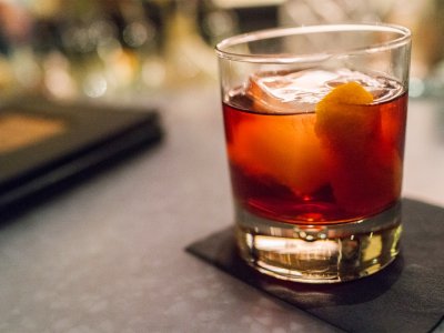 Try Negroni Sbagliato cocktail in Milan