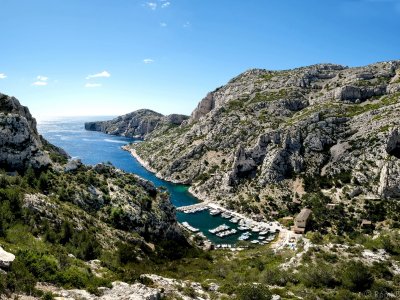 Take an excursion to the calanques in Marseille