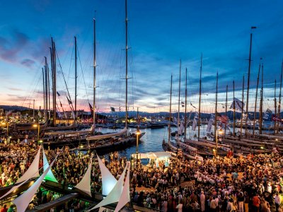 Participate in the regatta in Saint-Tropez