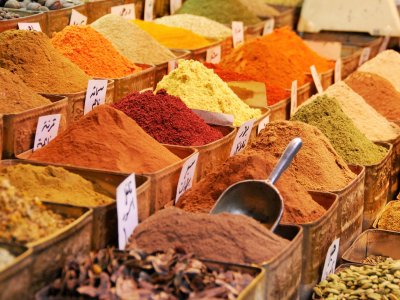 Buy spices on Zanzibar