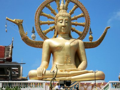 Make a wish at the Big Buddha on Koh Samui