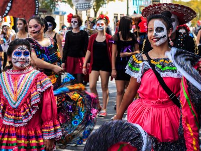 Become a participant of the Day of the Dead Festival in Mexico City