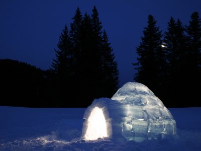 Build an igloo in Salzburg
