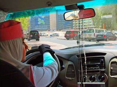 Take a taxi for women in Dubai