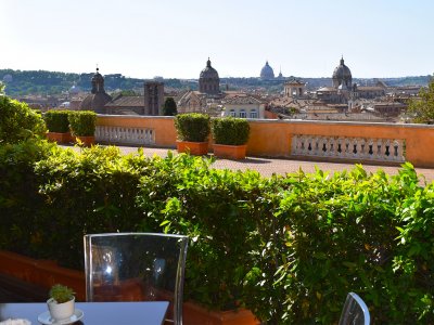 Drink a coffee at one of the best terraces in Rome in Rome