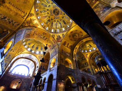 St. Marks Cathedral and its Treasures Skip the Line Tour