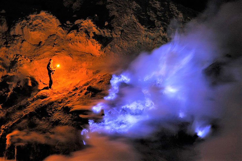 Ijen Volcano eruption