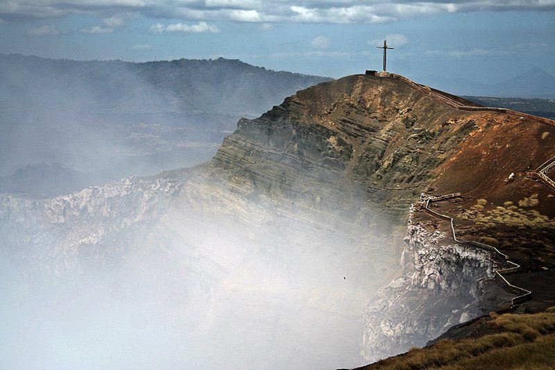 Cross "La Cruz de Bobadilla", Managua