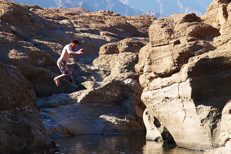 Hatta canyon diving, Dubai