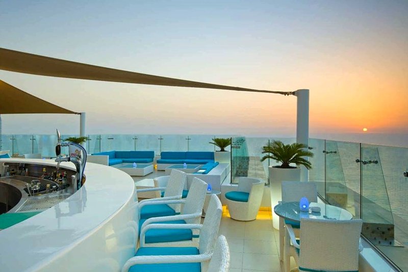 Pure Sky Lounge, Dubai