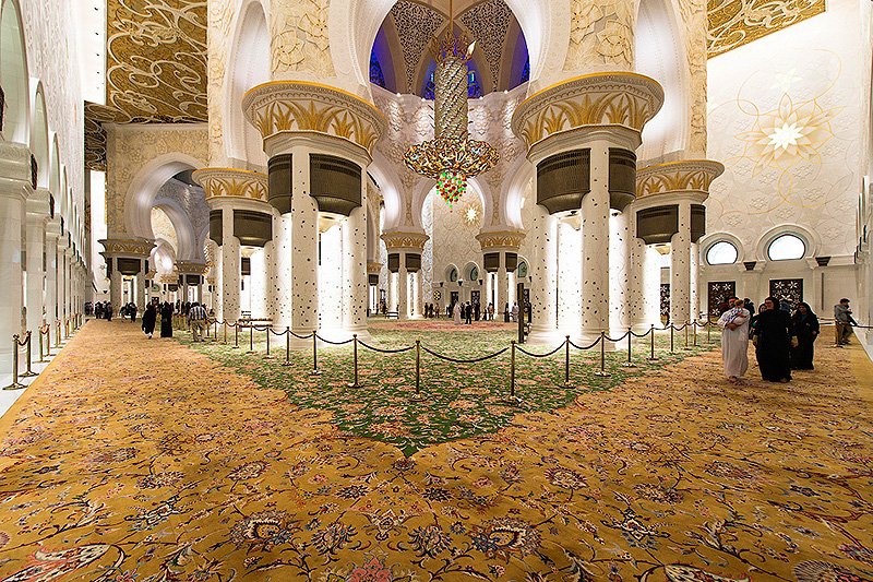Inside the mosque, Abu Dhabi
