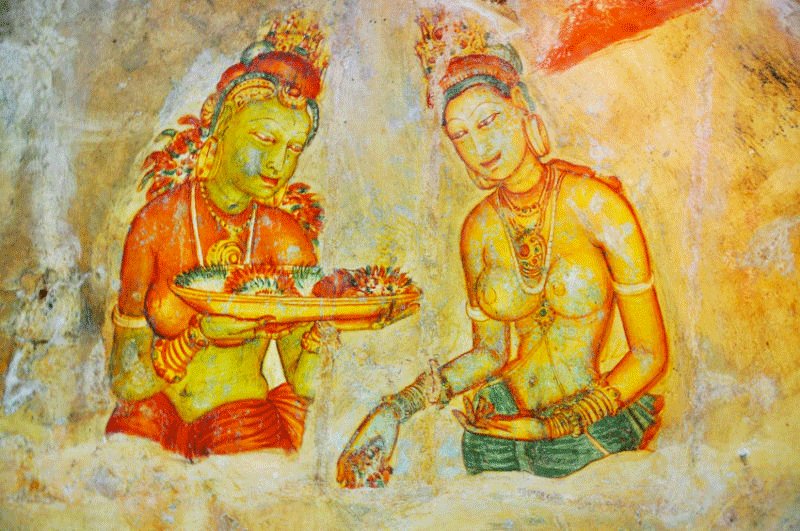 Dambulla, On Sigiriya Rock, only 18 painted frescoes have been preserved, Dambulla