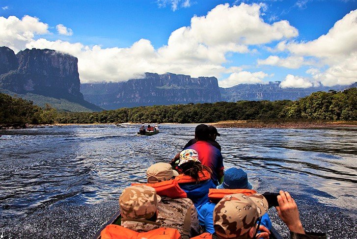 Canoeing, Caracas