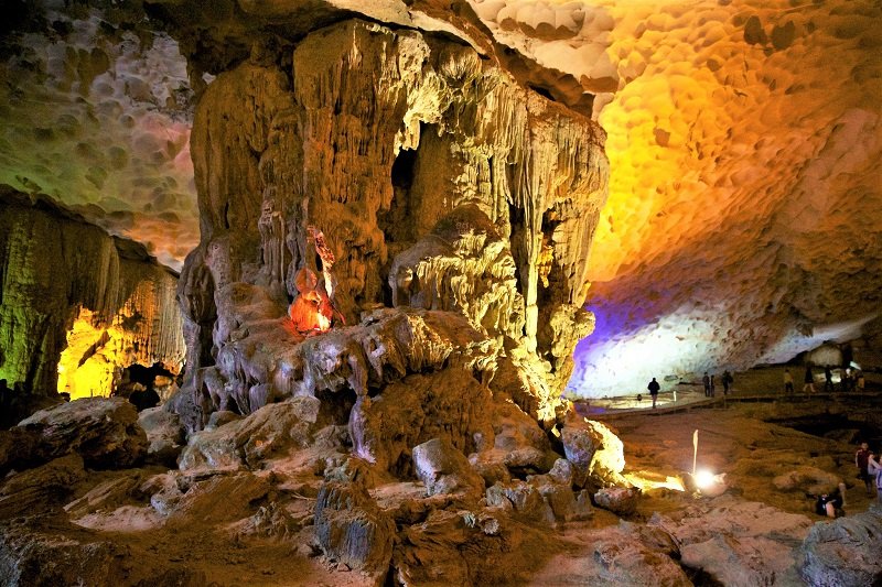 Ha Long Bay Cave, Ha Long