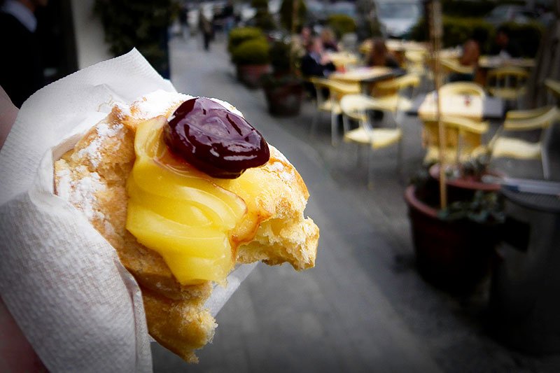 Zeppole cake