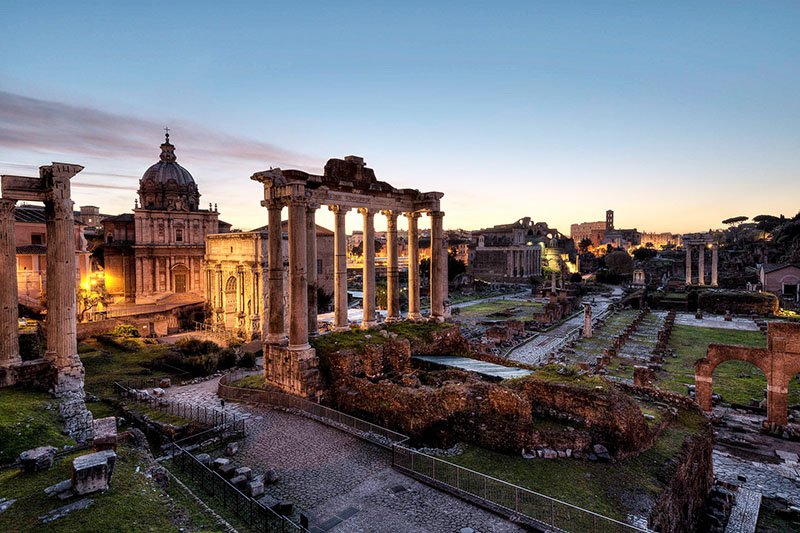 tribuna dei rostra in Roman Forum, Rome