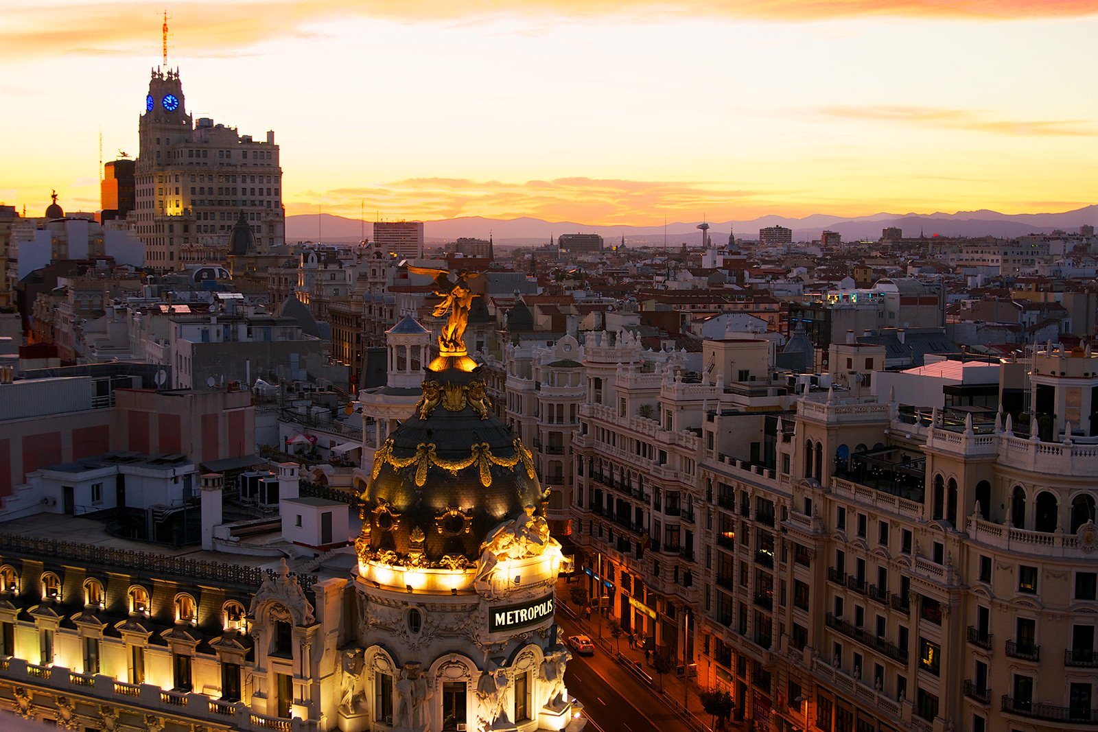 How to enjoy Madrid from the roof of Circulo de Bellas Artes in Madrid