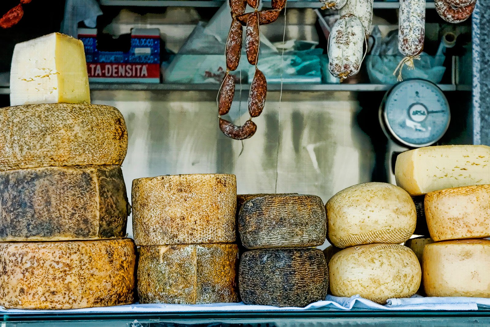 How to try pecorino romano in Rome