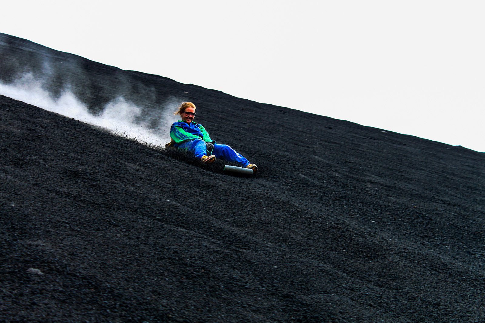 How to race down the volcano in Leon