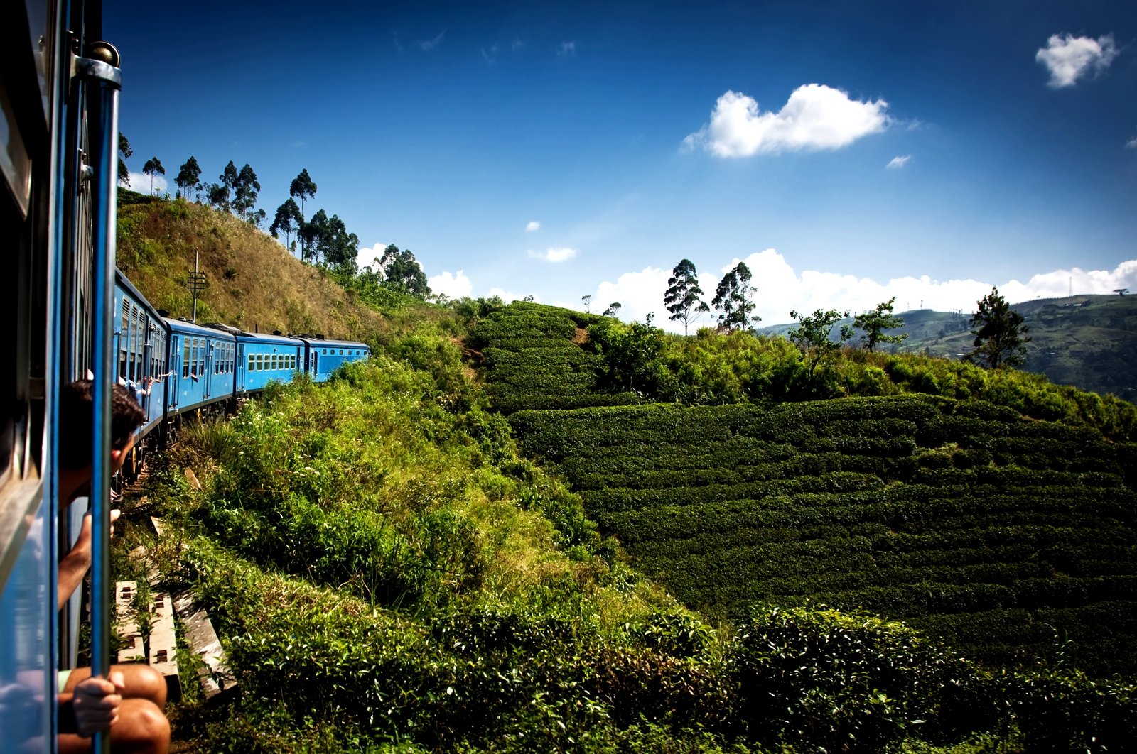 How to ride in a freight train in Nuwara Eliya