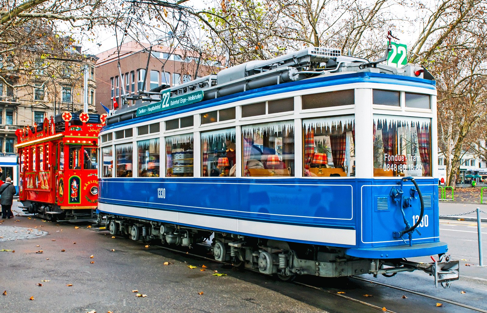 How to ride in Fondue tram in Zurich