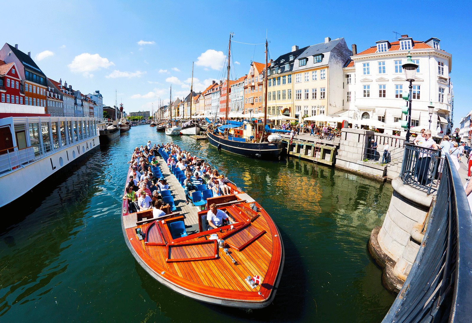 to ride in a hop-on/hop-off boat in Copenhagen