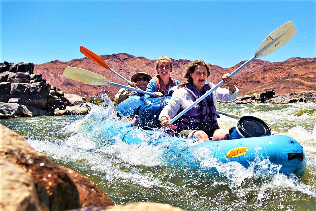 How to go rafting between two countries in Karasburg