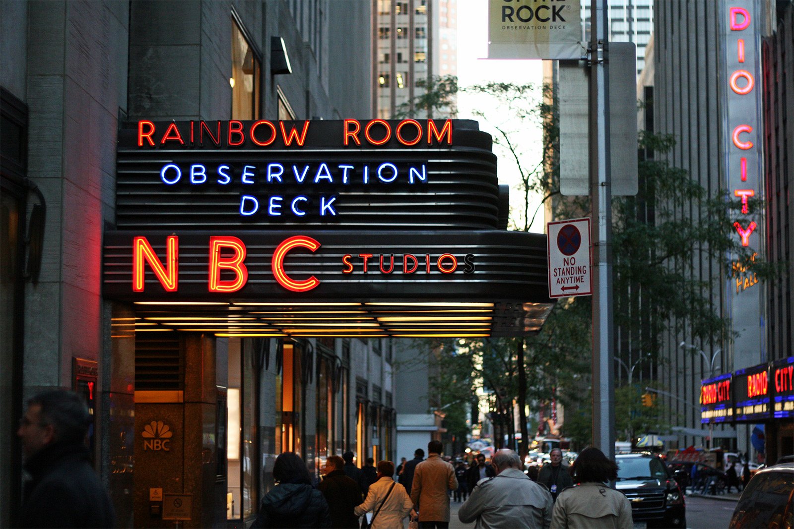 How to see the work of the NBC television network from within in New York