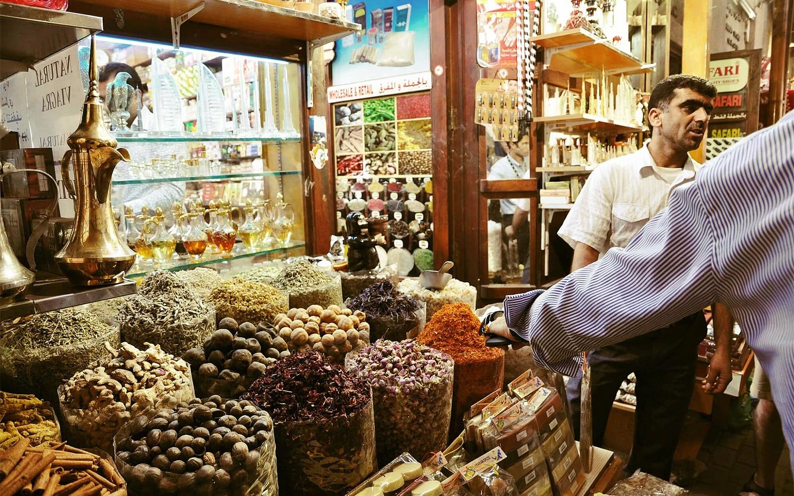 How to visit the oldest spice market in Dubai