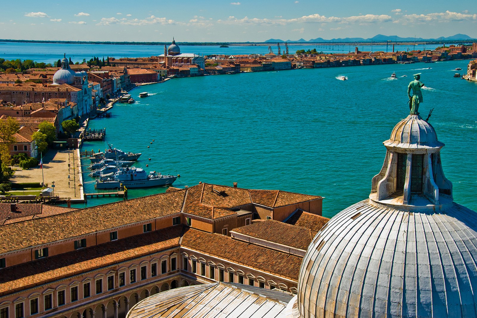 How to climb the bell tower of the Church of San Giorgio Maggiore in Venice