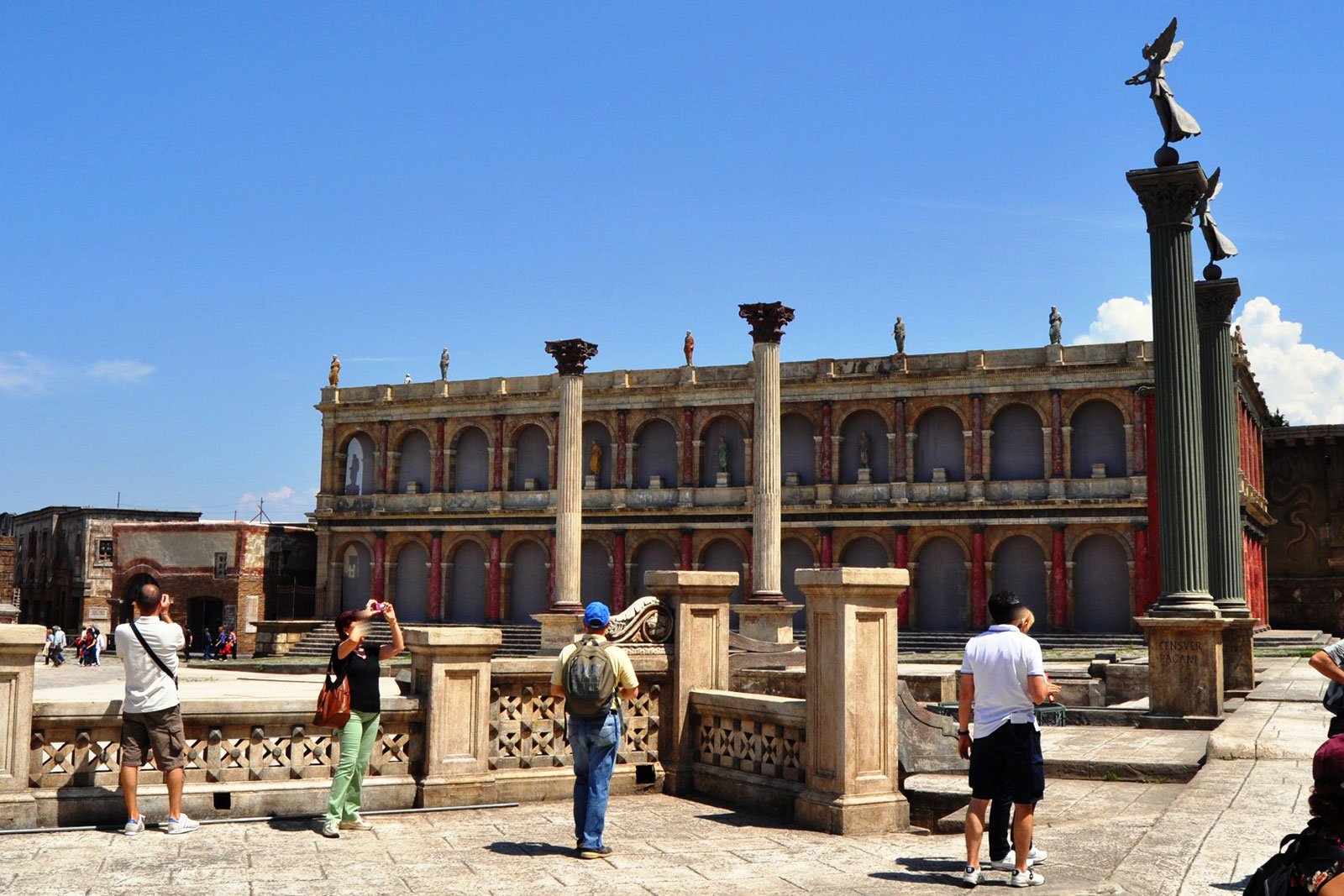 cinecitta rome visit