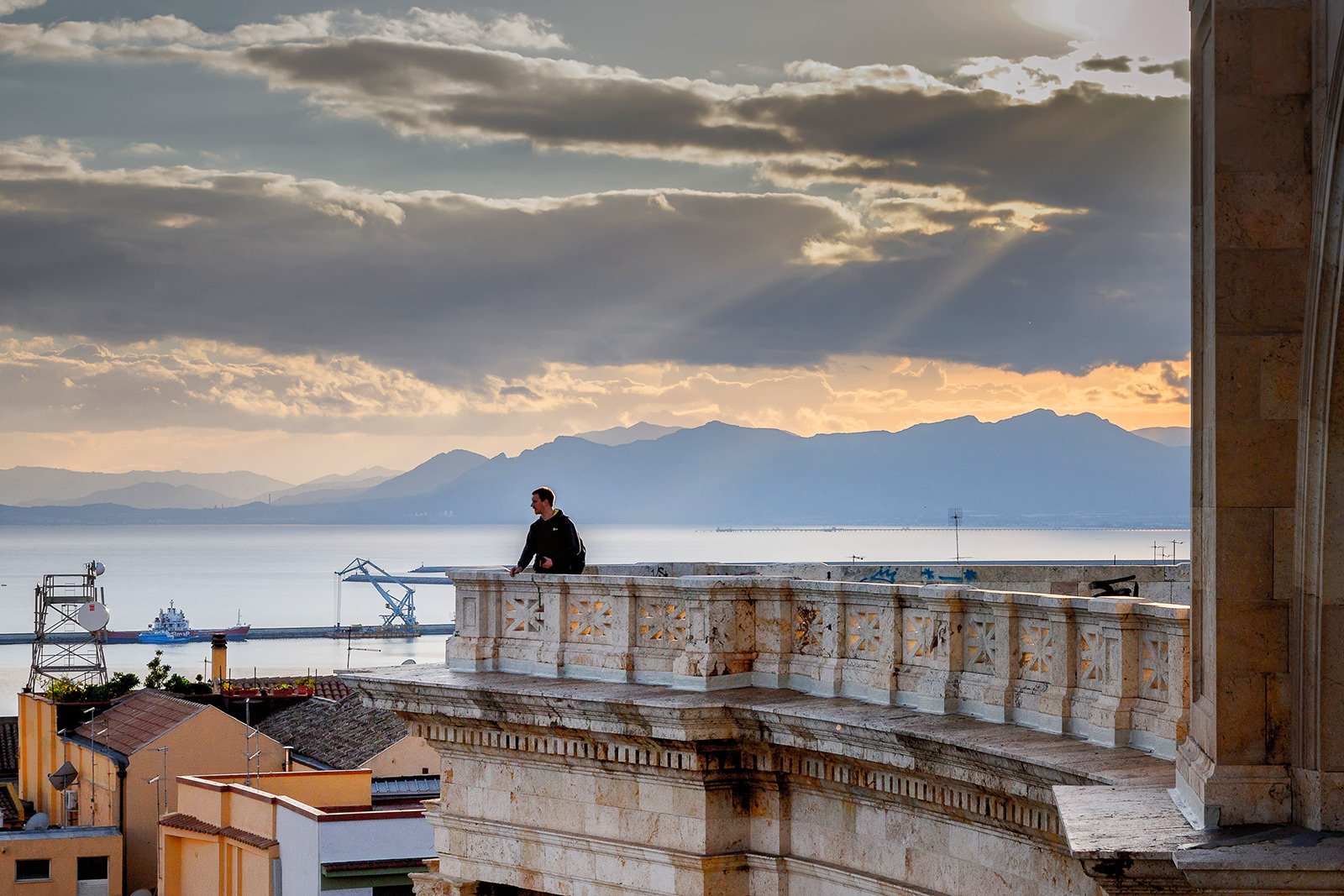 How to climb to the Saint Remy Bastion on Sardinia