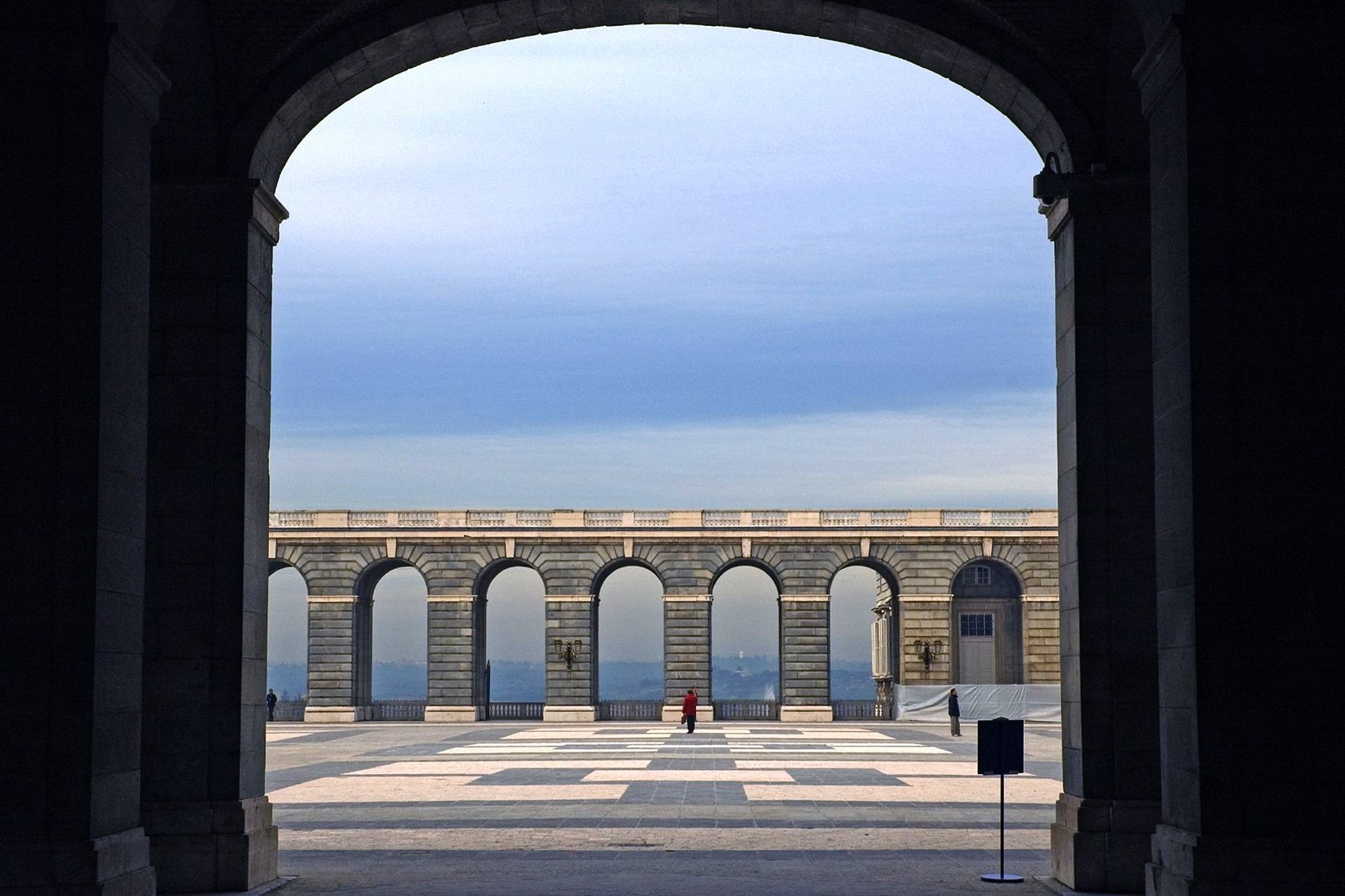 How to enjoy the city view from the gallery of the Royal Palace in Madrid