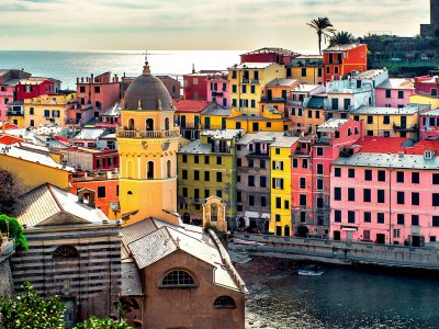 Take a walk on Vernazza in Genoa