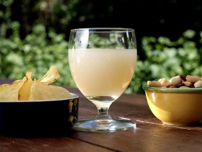 Taste the pastis in Marseille