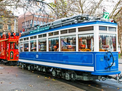 Ride in Fondue tram in Zurich