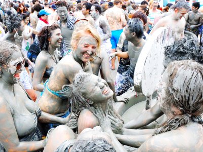 Go mud fighting in Bali